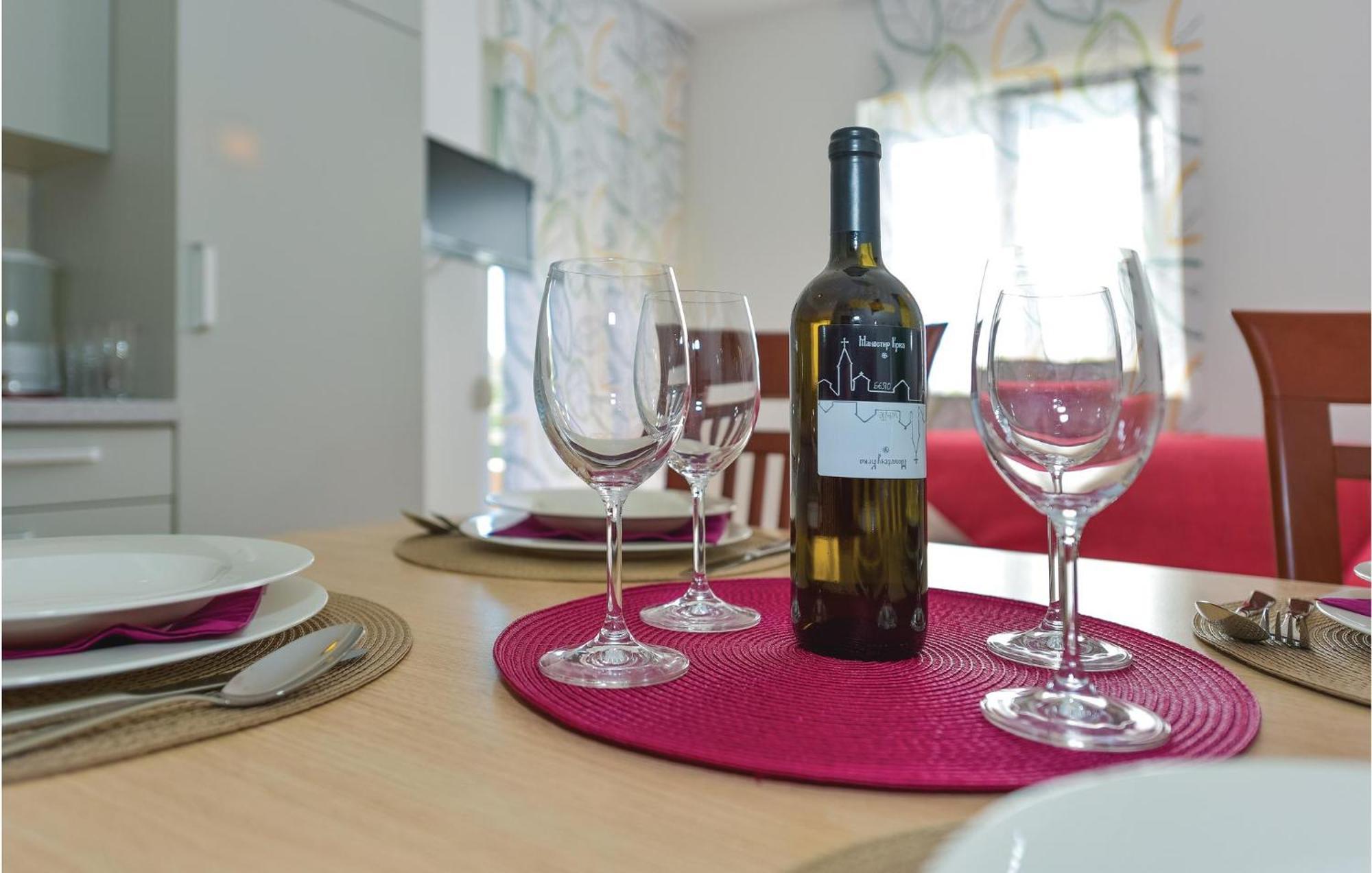 Gorgeous Apartment In Vodice With Kitchen Exteriér fotografie
